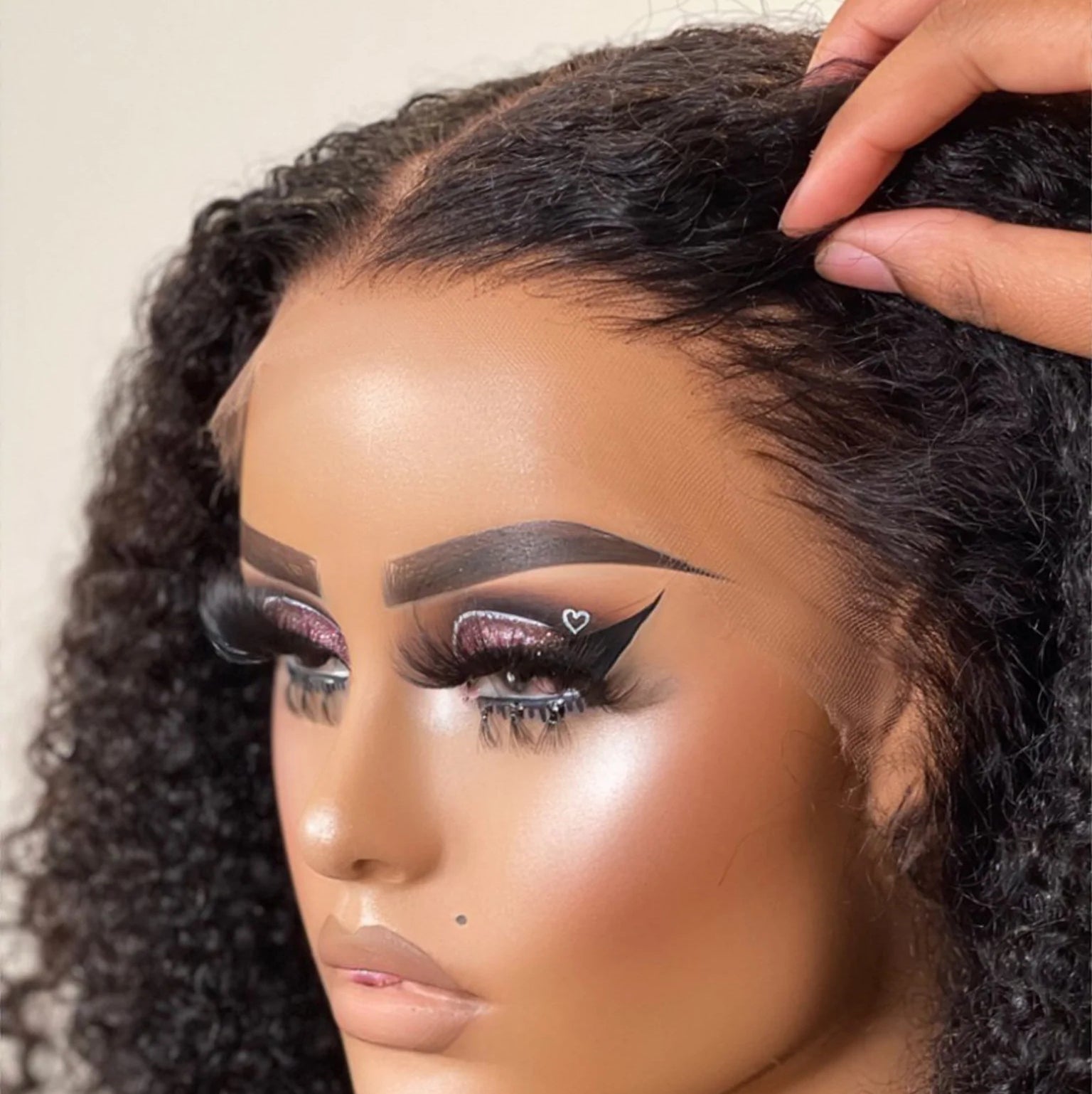 DNE 4x4 hd lace closure wigs human hair kinky curly real hd lace zoom in on details taken by Factory 