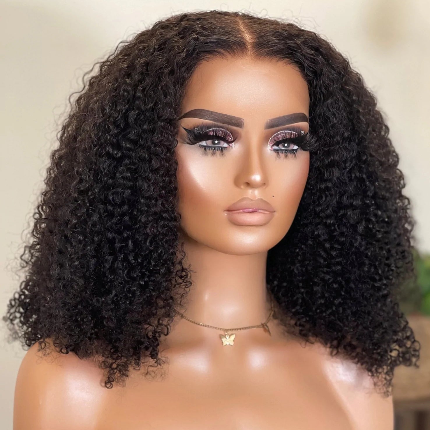 human hair kinky curly wig 4x4 hd lace closure wigs Model Front Show taken by Factory 